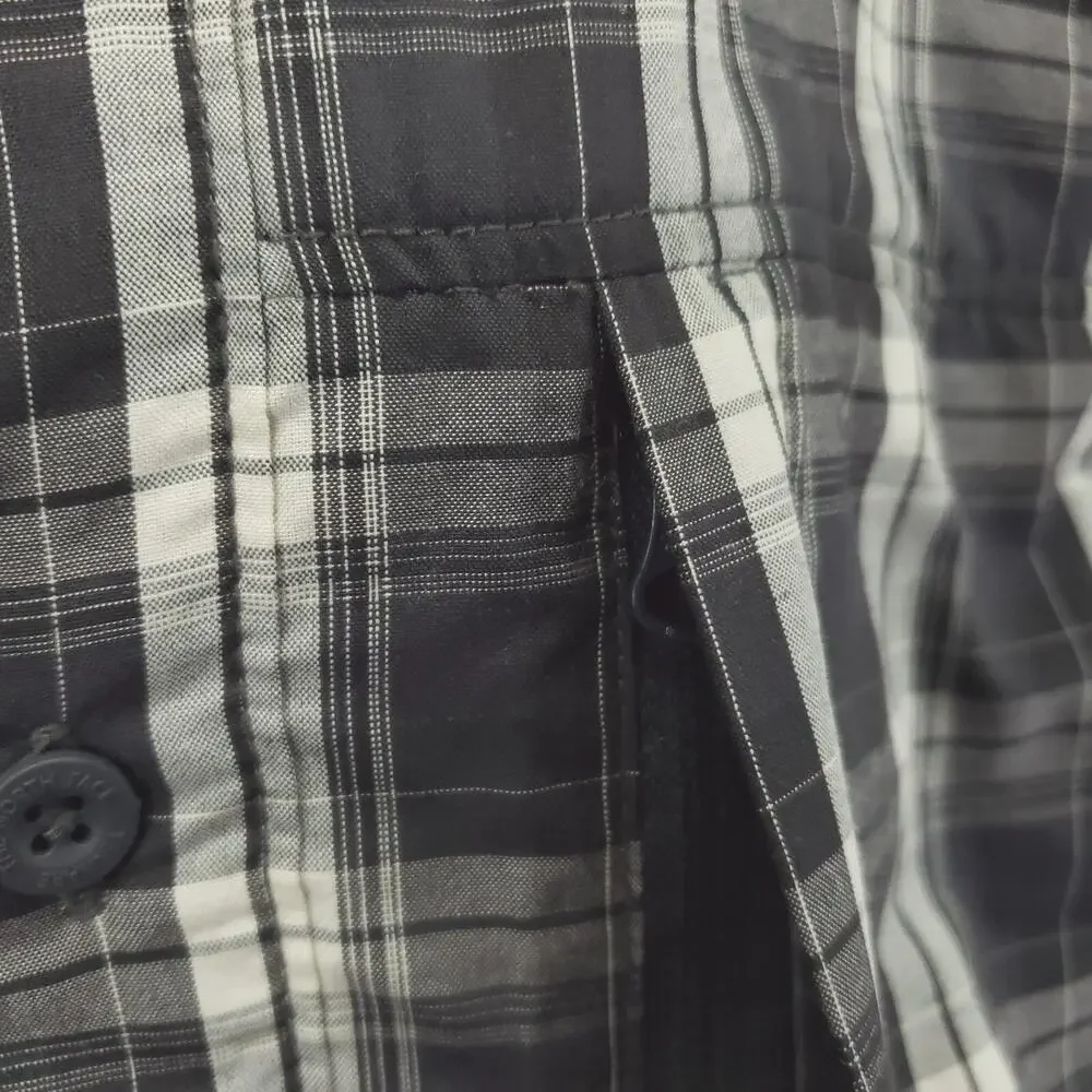 The North Face Shirt Men Medium Black White Plaid Short Sleeve Classic Button-Up